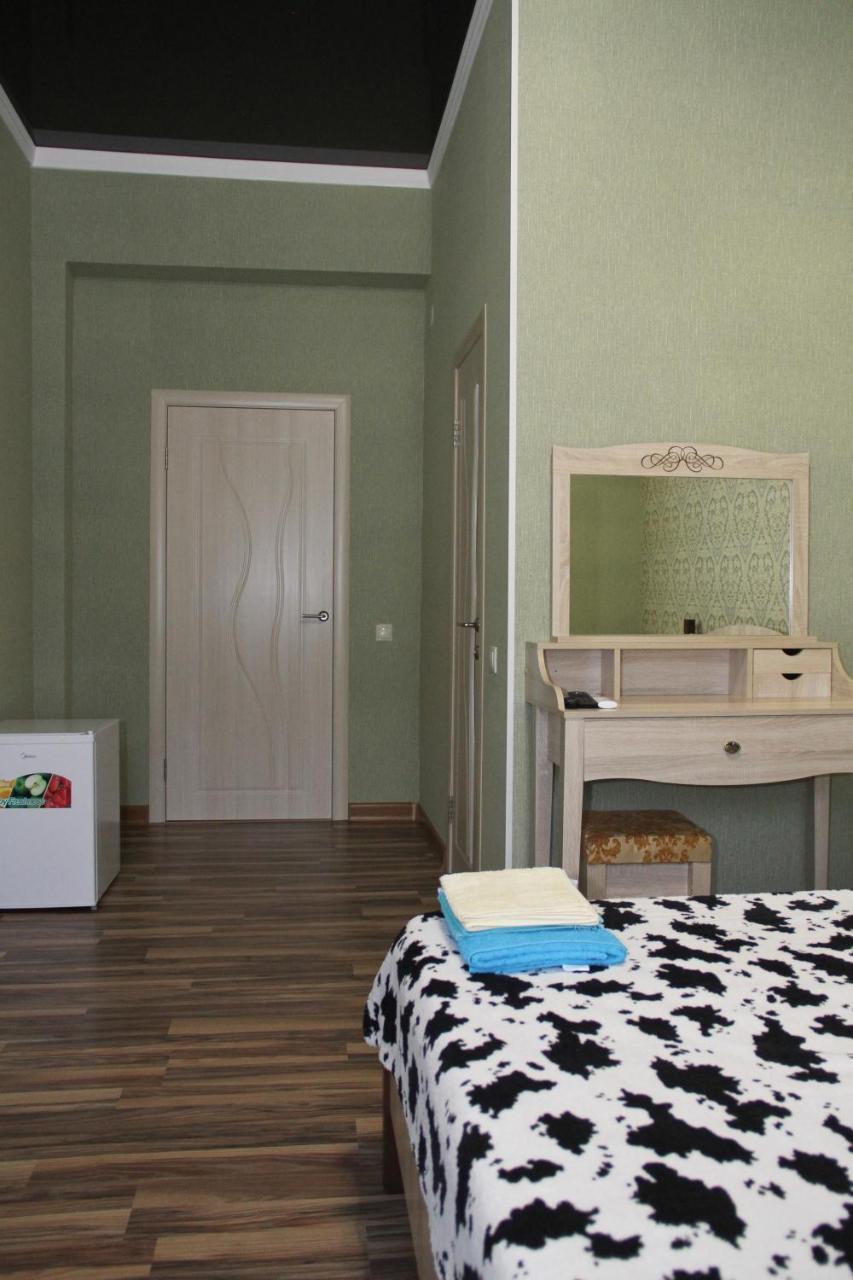 Guest House Vzgorye Gagry Exterior photo